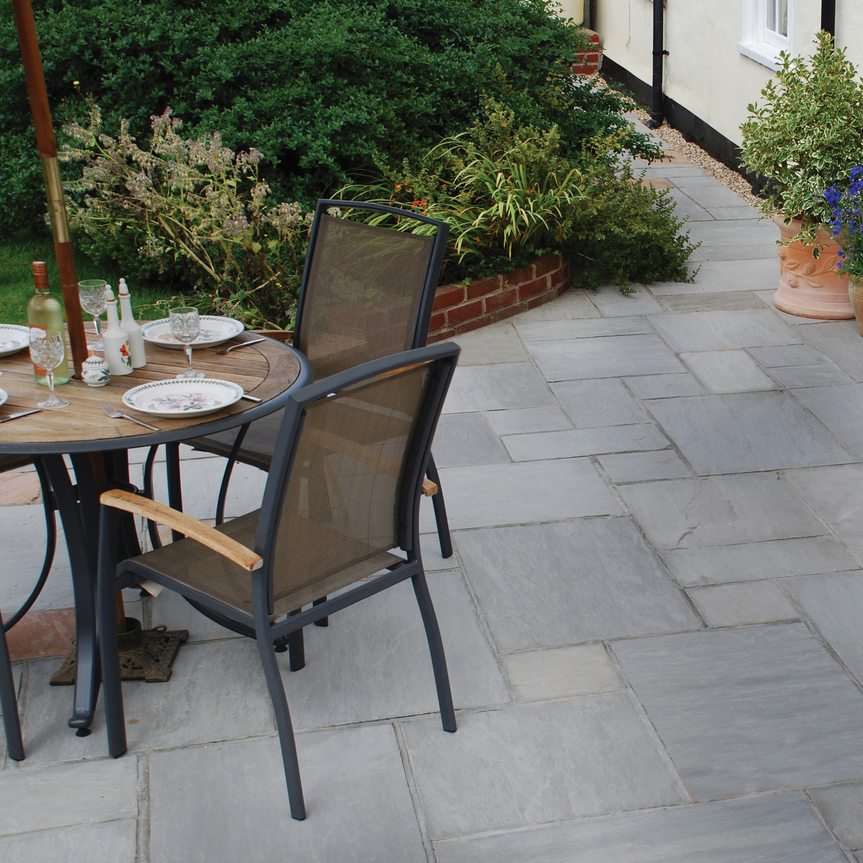 Handcut Sandstone Paving